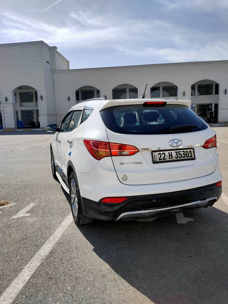 V4 2.4L
168km ڕۆوشتووە
دوو پارچە چامرلغ و بستەک بۆنیت سبوغە 
فوول موواسەفات بەس جلد و بەسمە نیە أربيل, العراق


**إذا كنت صاحب هذا الإعلان وتريد حذفه لأي سبب، رجاءا أرسل رسالة إلى الدعم الفني**