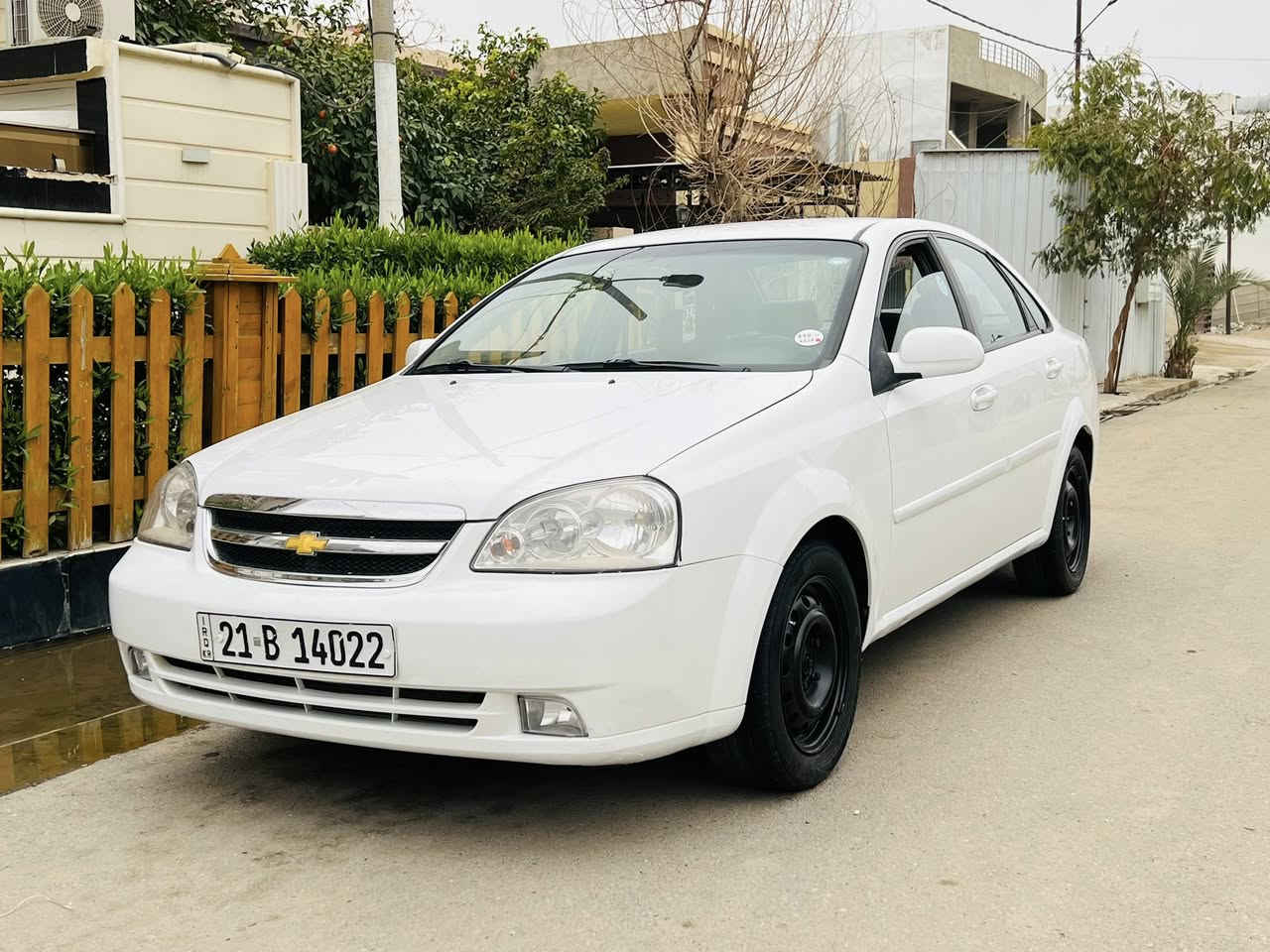 السلام عليكم للبيع اوبترا موديل 2011 رقم سليمانيه بطاقه بانزين بيه كلين كفاله عامه  بيه بس شويه تعديلات بارده سنويه لل29 السياره ربع ما تحتاج تصرف عليه محرك كير شرط تبريد ثلج تدفئه منضومه زينون بيه صدر امامي خلفي جديد تايرات جديد 
السعر 95 وبيه مجال 
***********
