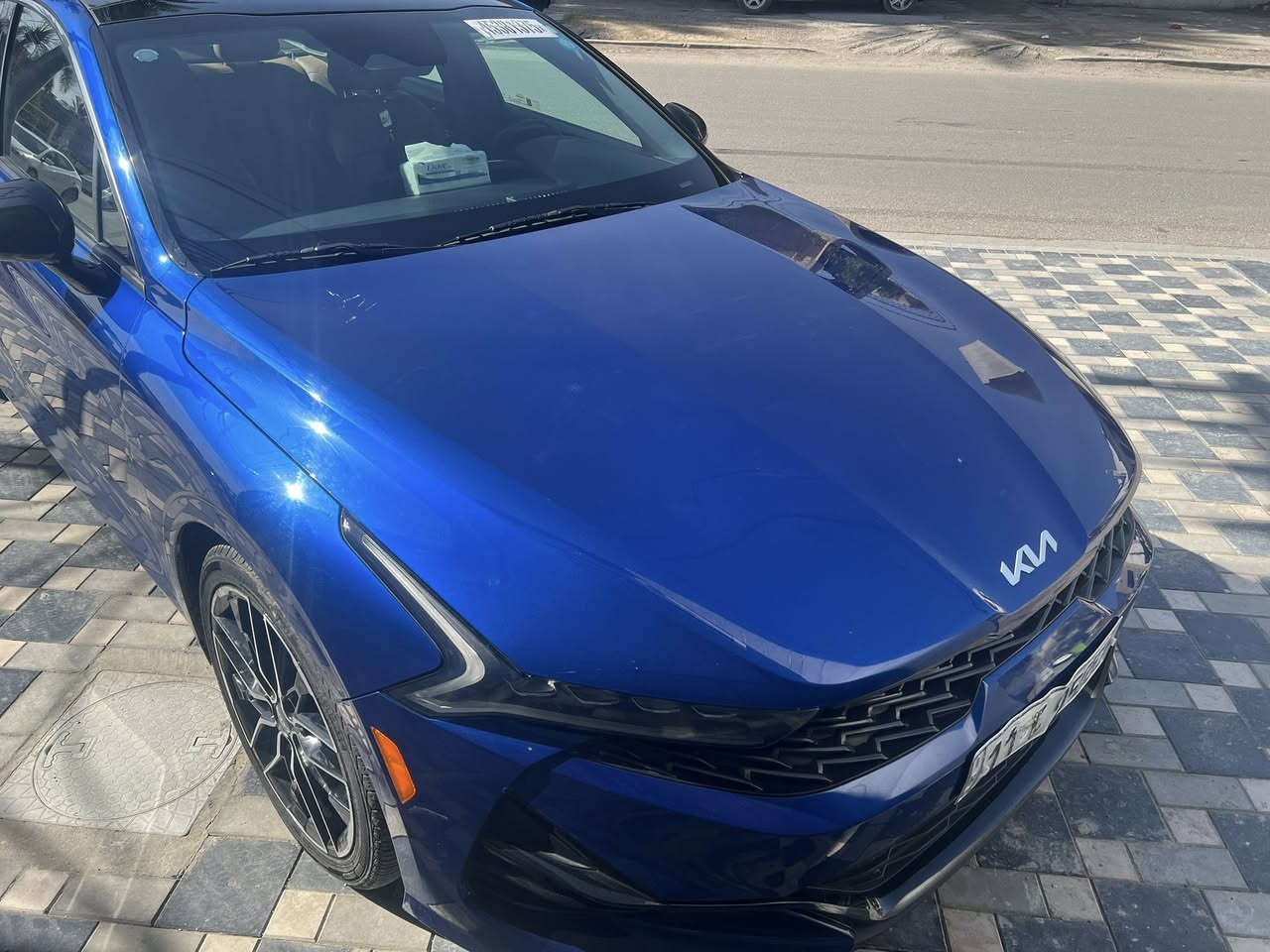 السلام عليكم 
كي فايف موديل 2023
 
فول مواصفات 

محرك ٢٥٠٠ سمارت

ماشيه ٣٥ ميل بيهه جاملغ خلفي صبغ. بدون دواخل بدون يرباك
بيع او مراوس 

السعر ٢١٥ وبيهه مجال

مكاني بغداد حي الجامعه

***********

 
***********
 واتساب
