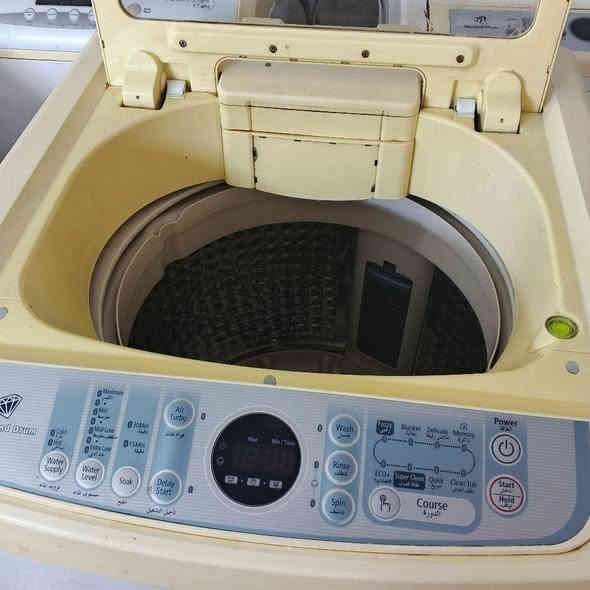 غساله فول اتوماتيك نوع سامسونج حجم 15 كيلو نضيفه وعشغل وضمان بيهه السعر 125 العنوان كربلاء الهاتف *********** كربلاء
