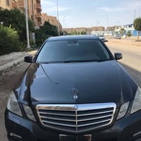 E200 أفنجارد • فبريكا بالكامل • ١٣٠ الف كم