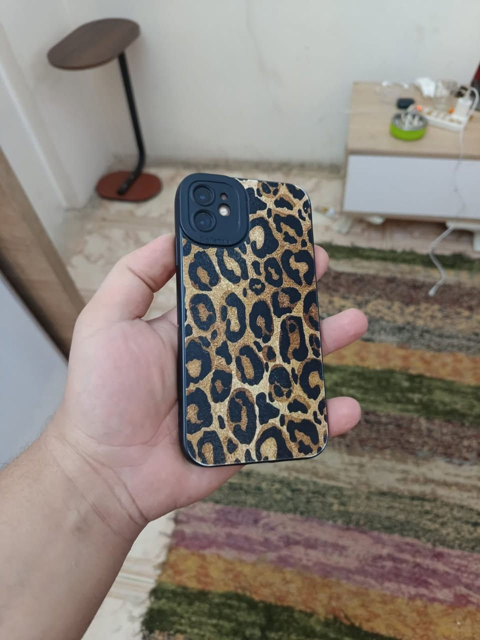 ايفون 11 عادي ذاكرة 64 بطارية 75 كولة شغال فيس ايدي شغال ( الظهر مفطر)
السعر 180 بغداد القاهرة *********** بيع فقط
