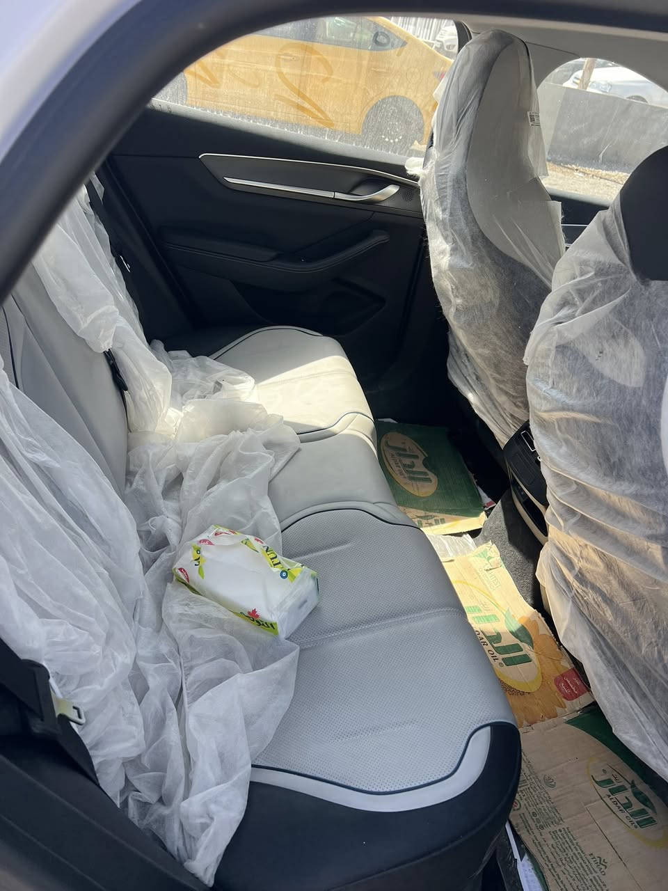 بي واي دي 
مكفوله ماشي3الف
السعر18.500
ديالى جديده الشط
***********
