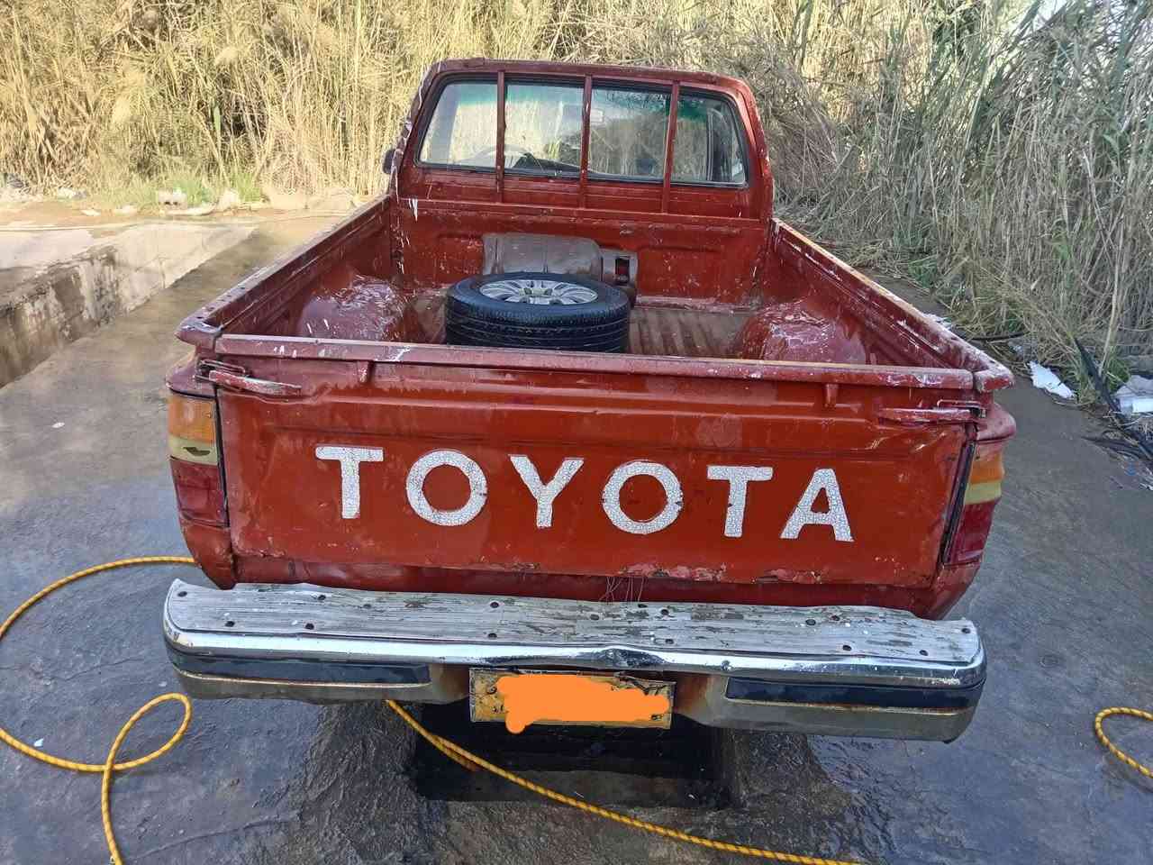 السلام عليكم..

تويوتا بيك اب / 1989
رقم بغداد صدامي.. سنويه الاصليه ضايعه بيهه استنساخ
بدون تحويل .... بدون تحويل.... بدون تحويل
مكفوله من السرقه والعشائر فقط
كير ومكينه كروسيدا جدد
باتري جديد
اكسل جديد
تخم تاير جدد
سلف جديد
جامه اماميه جديده
لايت بك لايت جديد
 انطيك وياهه شباك بعدني ماشاده وسبير احتياط
 السياره نقصهه جامه صفحة السايق فقط
السعــــر  /  مليـونين  وبيهه مجال حك الجيه 
العنـــوان / واســـط /*********** /***********
