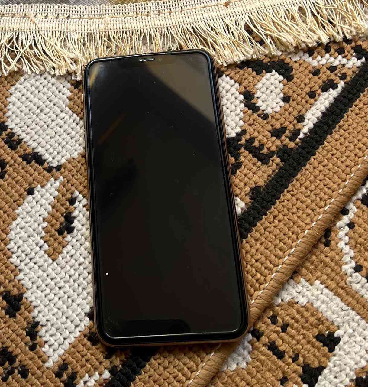 سلام عليكم ايفون 11 برو ماكس
جهاز نضيف بمعنى الكلمة مابدل اي شي بيه كفالة نموذج m

 ذ256

ب72

لون ذهبي 

مكان الحسينية 

السعر 330 

***********
