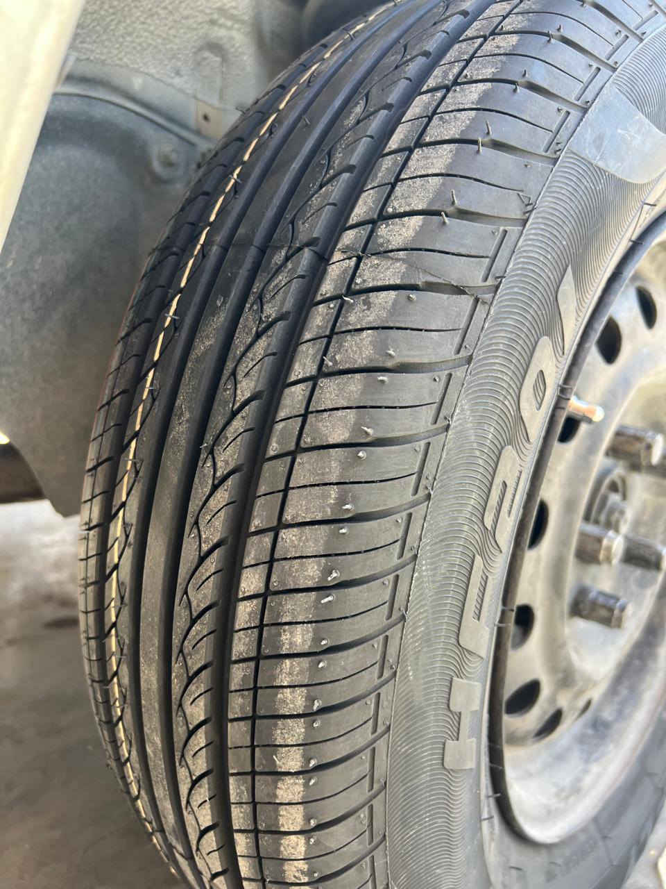 مازدا مەکینە ٨ و بەخ
مۆدیل ١٩٩١
گێرو مەکینە بەشەرت
دەحمو لێدراوی نیە
ماڵی فەقیرە  بە شەرتی هەموگیانی 
تایەی تازەن
جامی تازەم خستۆتە سەر
بەنسی دوایەو پێشەوە تازە
سەیارەکە حلوجە بەشەرتی ماڵی مەدەنی هەموگیانی پاک و خاوێنە
نرخ 22 معامەلە
*********** رانية, السليمانية
