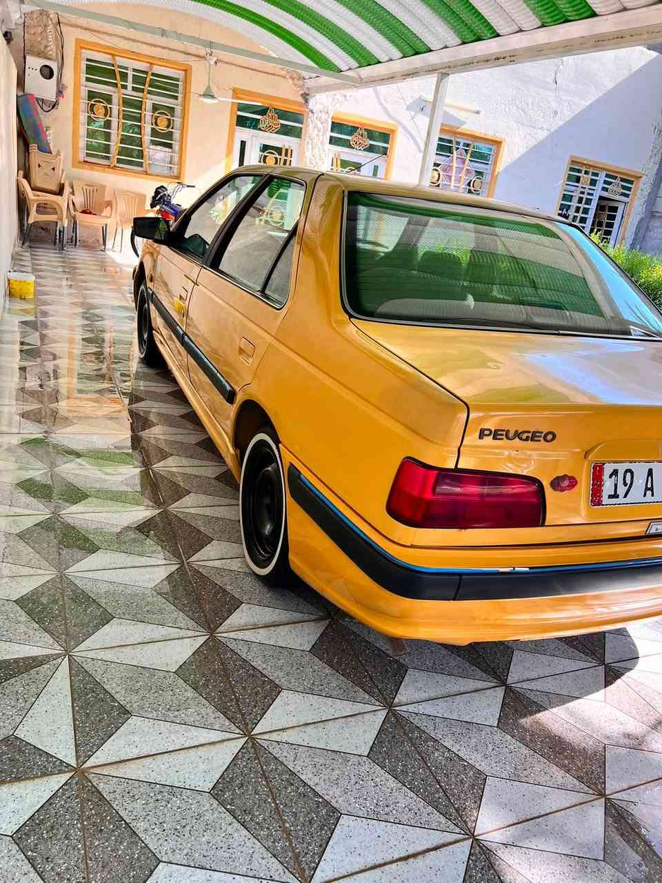 السلامً عليكم حبايب بيجو. بارص ٢٠١٥ السياره تحفه  جديده بمعنه الكلمه مكفوله فقط بنيد مبدل كير ومحرك بالجيس تبريد ثلج تخمً تاير خط ابيضّ تحويل مباشر تحويل مباشر  شواصي  جدد السياره شرط مابيههً خياس السعر ٤٢ وبيههً مجال مكاني كربلاء الحسينيه ***********
