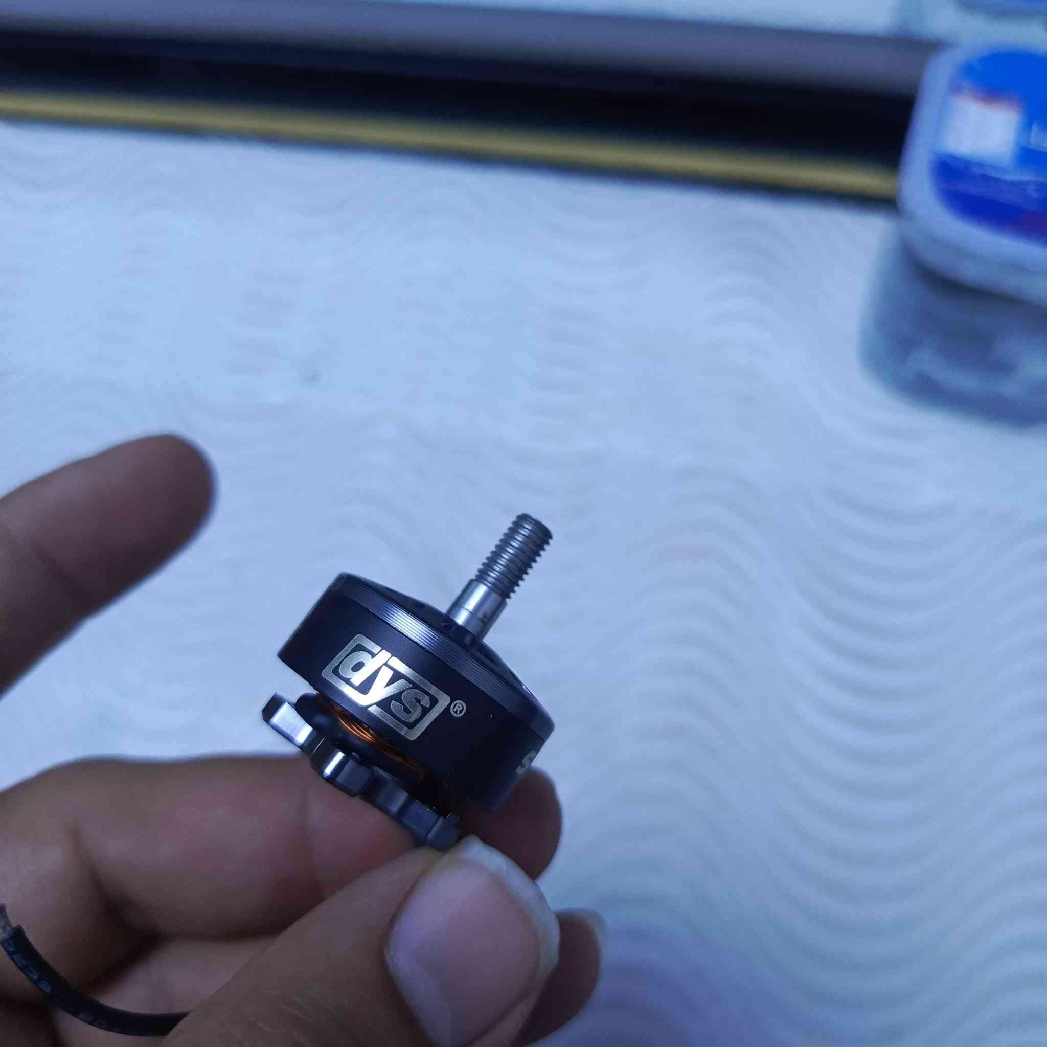 متوفر 4 قطع . توصيل موجود


**إذا كنت صاحب هذا الإعلان وتريد حذفه لأي سبب، رجاءا أرسل رسالة إلى الدعم الفني**