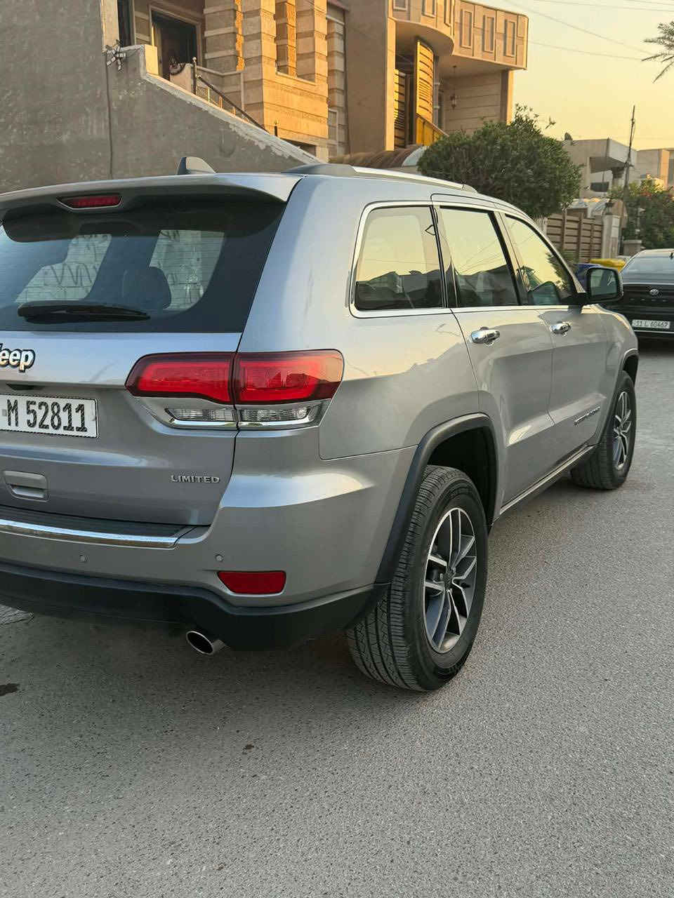 السلام عليكم جيب لمتد  2021وارد حادث بنيد بيهة خشم الشاصي بسيط كلش ميذكر فول مواصفات بصمة بانورما جنطة كهرباء  شفتات ستيرن كشن خزن شاشة كار بلي خزن ميموري كشنات كهرباء ماوس 4*4سيارة جديدة بمعنة الكلمة ماشية ٣٨ الف. مال بيت سونار مرفق بغداد حي الجامعة او اربع شوارع السعر 24500 مجال بسيط ***********
