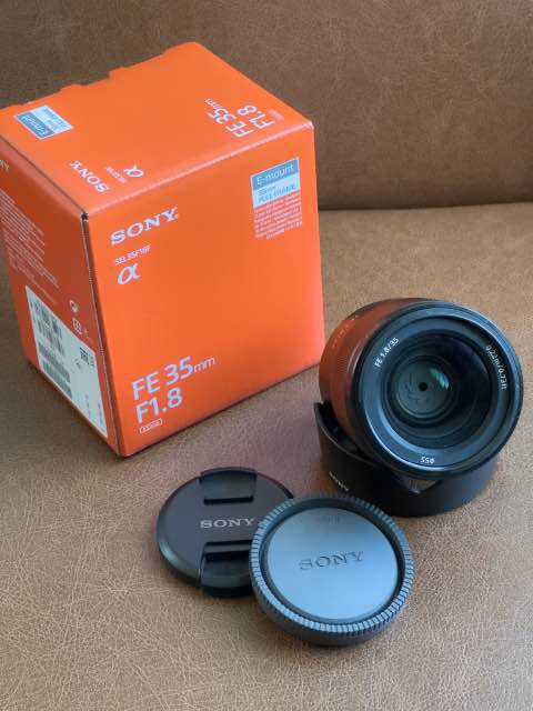 Sony 35mm f1.8 for sony بغداد, العراق


**إذا كنت صاحب هذا الإعلان وتريد حذفه لأي سبب، رجاءا أرسل رسالة إلى الدعم الفني**