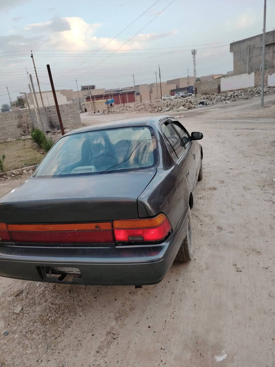 #كورلا_93_محوره
رقم صلاح الدين مشروع وطني تحويل ثاني يوم
غرفتها نظيفه كلش تبريد +تدفئه+حداديه مكفوله
محرك مكفول خيط بخار مابي
***********
