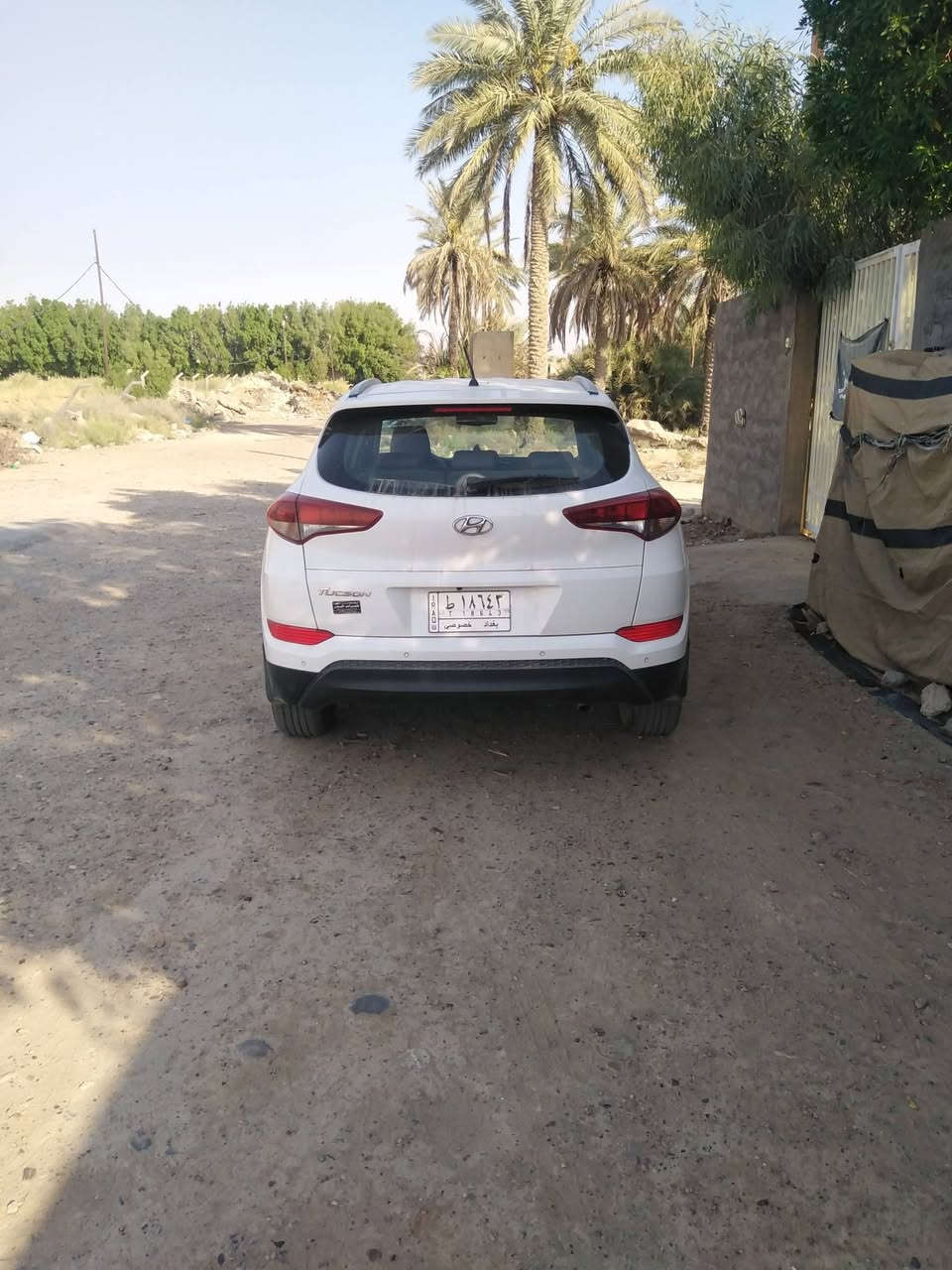 توسان 18 خليجي محرك دوش 2000 ماشية 125 الف رقم بغداد بأسمي مكفولة عدا بارد بسيط بالباب خلف السايق
مكاني بغداد
السعر 170 دولار  مع مجال بسيط
*********** ابو علي
