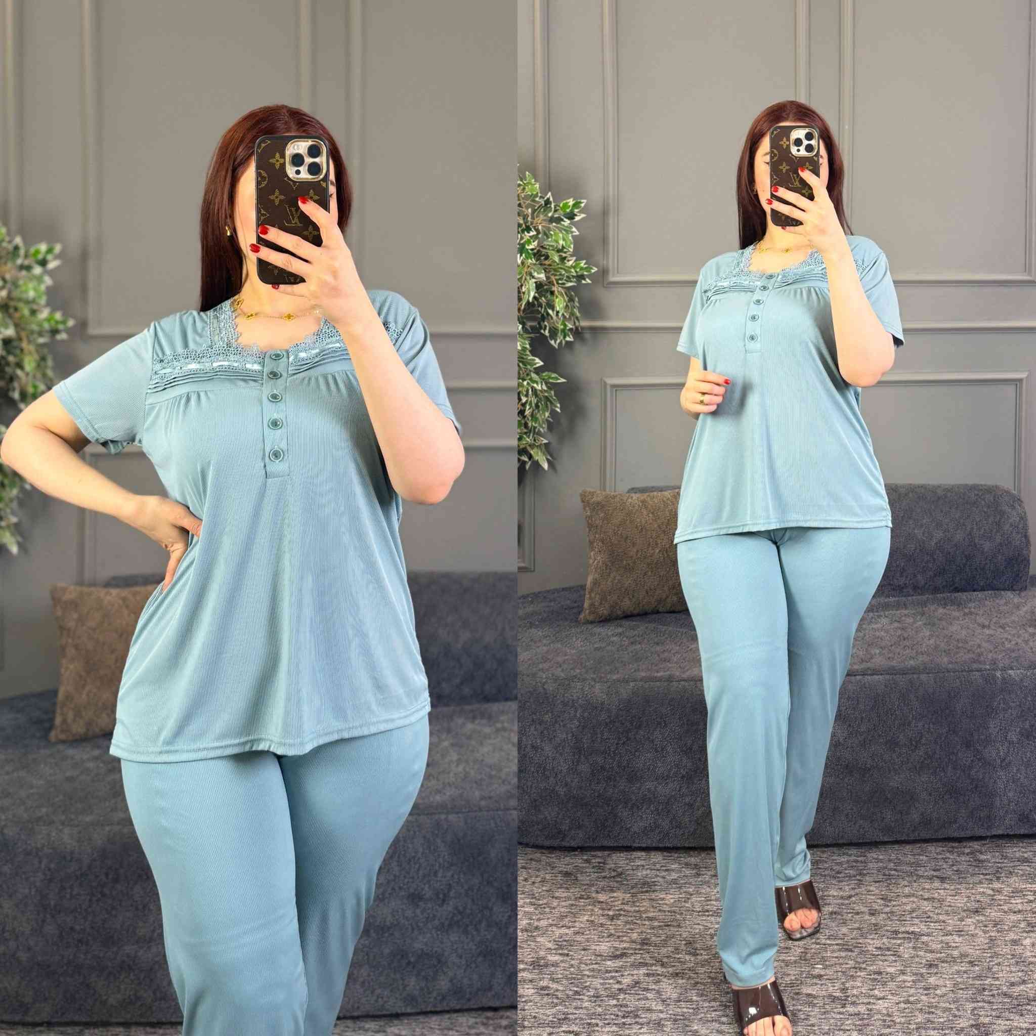 تراك نسائي دكم وكيبور
الخامه فانيلا محزز اصلي فول ليكرا 
القياسات   L - XL - XXL - XXXL
السعر 10.000 الف 
يوجد توصيل بغداد و المحافظات 5.000 الف

تيك توك:
https://www.tiktok.com/@zestor90?_r=1&_t=ZS-93iidthx5YD
الانستا :
https://www.instagram.com/ssuso?igsh=MTh2cnBneWZkZmV5Zg==


**إذا كنت صاحب هذا الإعلان وتريد حذفه لأي سبب، رجاءا أرسل رسالة إلى الدعم الفني**