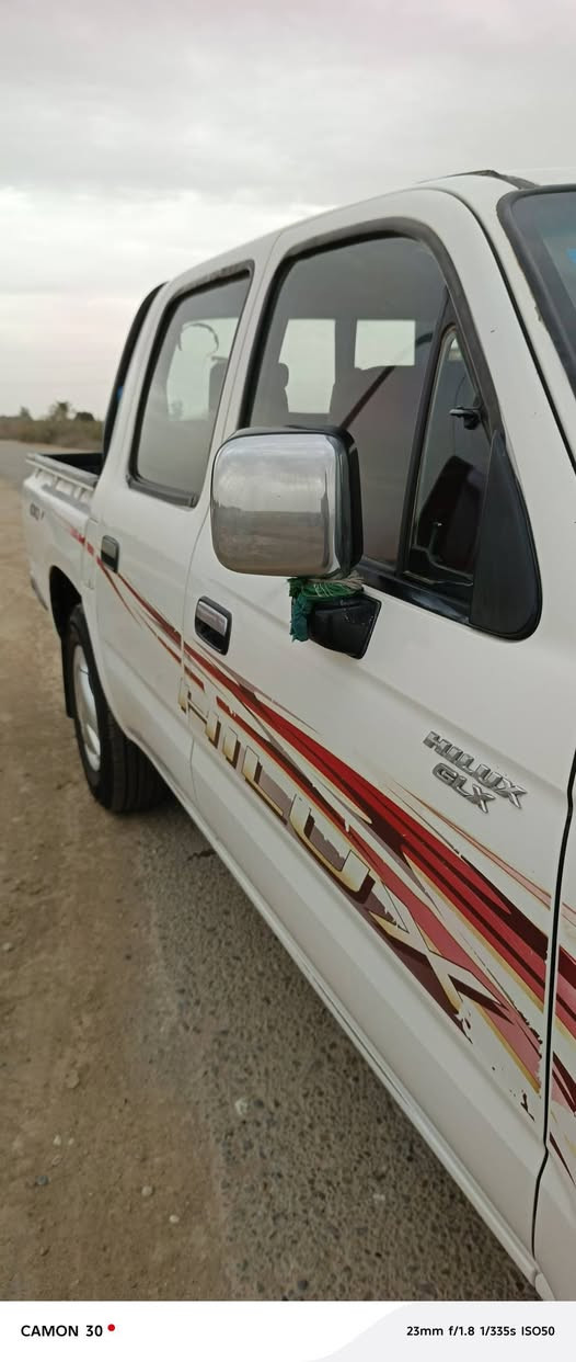 سلام عليكم لبيع بيكم تيوتا هلكس مديل  2005 كويتي
سياره مكفوله كفاله عامه محرك كير اكسن شركه تبريد شغال تخم تاير حداديه جديده رقم مثنئ انكليزي تحويل مباشر اسعر 125 وبيه مجال  لستفسار ع ارقم ‏‪***********‬‏
