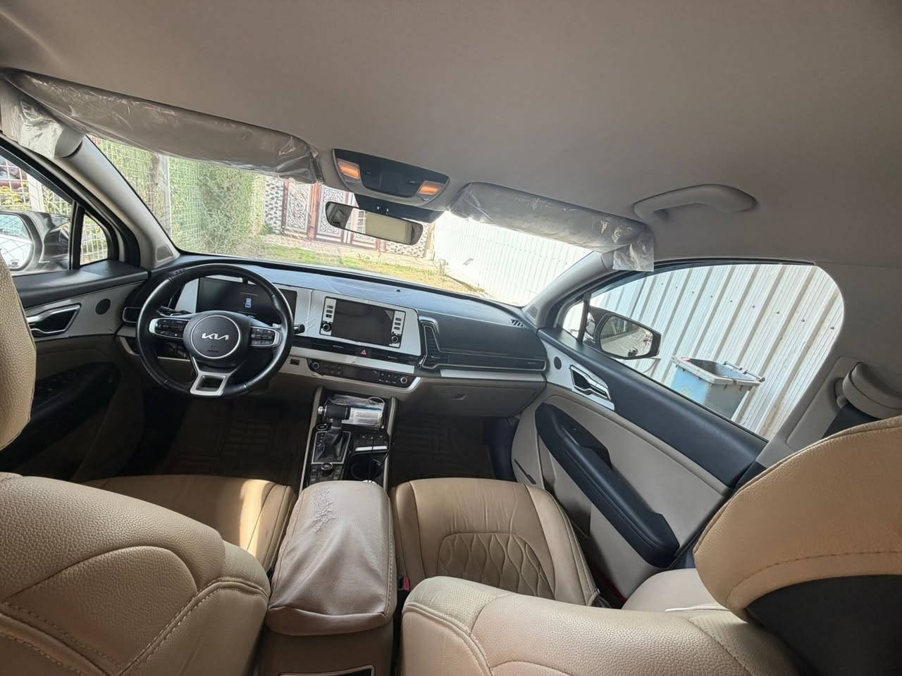 كيا سبورتيج موديل 2025 وارد خليجي كفالة عامة

لون ابيض

 ماشيه 27 

بصمه تشغيل وبصمة بالباب 

تشغيل عن بعد 

قطعتين تبريد

قمارة حديد

كراسي 2 كهرباء 

كشنات تدفئه 

ستيرن تدفئة

شحن واير لس  

مود درايف 

حساس امامي وخلفي 

نقطة عمياء

ويل حجم 19 

لايتات فول ال اي دي 

شاشه كار بلي 

فول تحكم ستيرن 

مري شفط ونظام ترحيب 

3انظمة قياده 

شفتات قيادة 

مانع تزحلق

مانع منحدرات 

هاند بريك دكمه

محرك 2000 دوش 

الارضيه والكشنات مغلفات جلد

تايرات شركه وسبير منازل و بعدهه بالجيس  كتلوكات  وبصمه 2  بعده ليبلات  

(السيارة كفالة عامة)
رقم بغداد 
***********
$ 230 بي مجال بسيط
مكان سياره بغداد الدوره
