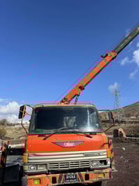 سلام علیکم کرین ۷طن البیع جهاز بشرت سیارة جاهزە 07504764325.0772839383...