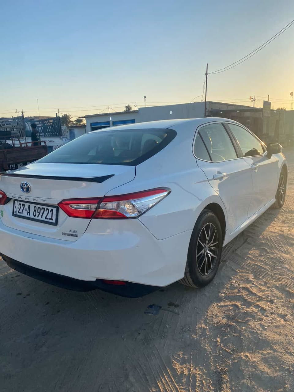 سيارة كامري موديل ٢٠ تكسي هايبرد دبي مصبوغ صبغ عام السياره جاهزه من كلشي من كهربائيات وتبريد وتدفئه وبطاريه جديده العنوان ناصرية سوق الشيوخ للاستفسار  ***********.
