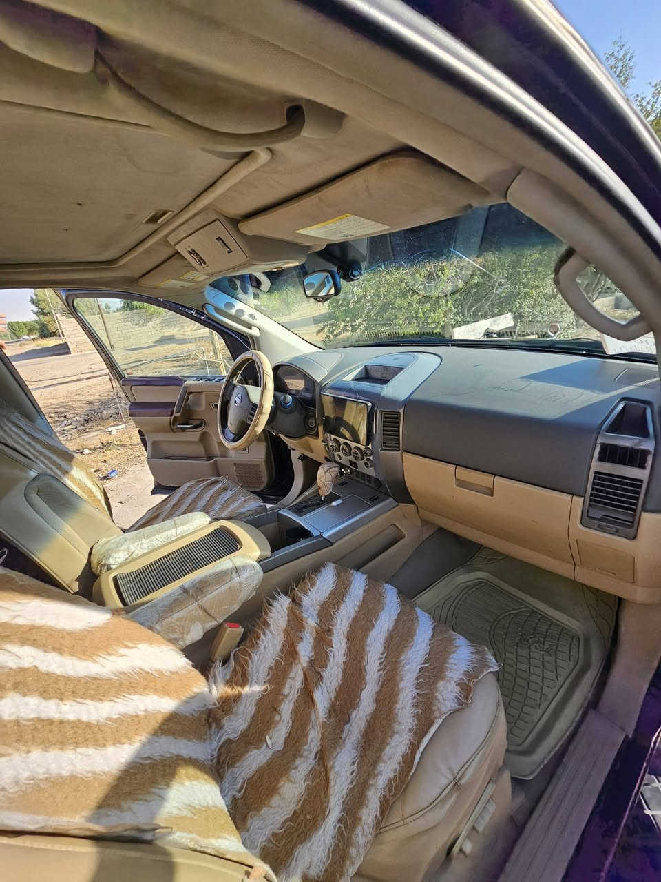 بيع مستعجل بلعافيه ع ياخذها شرط التحويل سليمانيه نيسان ارماده خليجي بلاتينيوم فول شرط مكفوله من الضربه فقط رش كم قطعه بدون تكم بدون قمارة بيها منضومه غاز شغاله قفل بدون عملة 74 قفل شفتها غاليه أعبرها وعيوني الك مكاني ديالى المقدادية ***********
