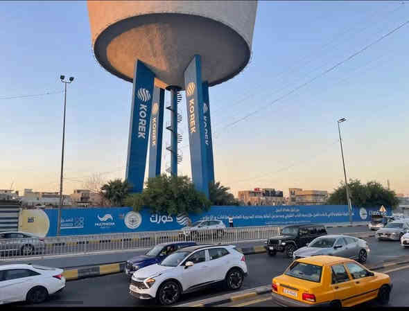 للبيع بنايه تجاريه اربع طوابق وسط بغداد مقابل تانكي الماي بالطيران باب الشرجي براس النفق مساحتها ٤٤٠ متر مربعه واجهه ٢٢ متر والنزال ٢٠ متر تحتوي على ٧ محلات كبيره و١٢ شقه ( ورثه والكل موجودين) تسلم فارغه البنايه تريد ترتبها تريد تفلشها وتفتحها اي مشروع بكيفك 

للاتصال *********** او *********** شركة الخيمه للعقار السعر عالخاص راسلني لو تتصل
