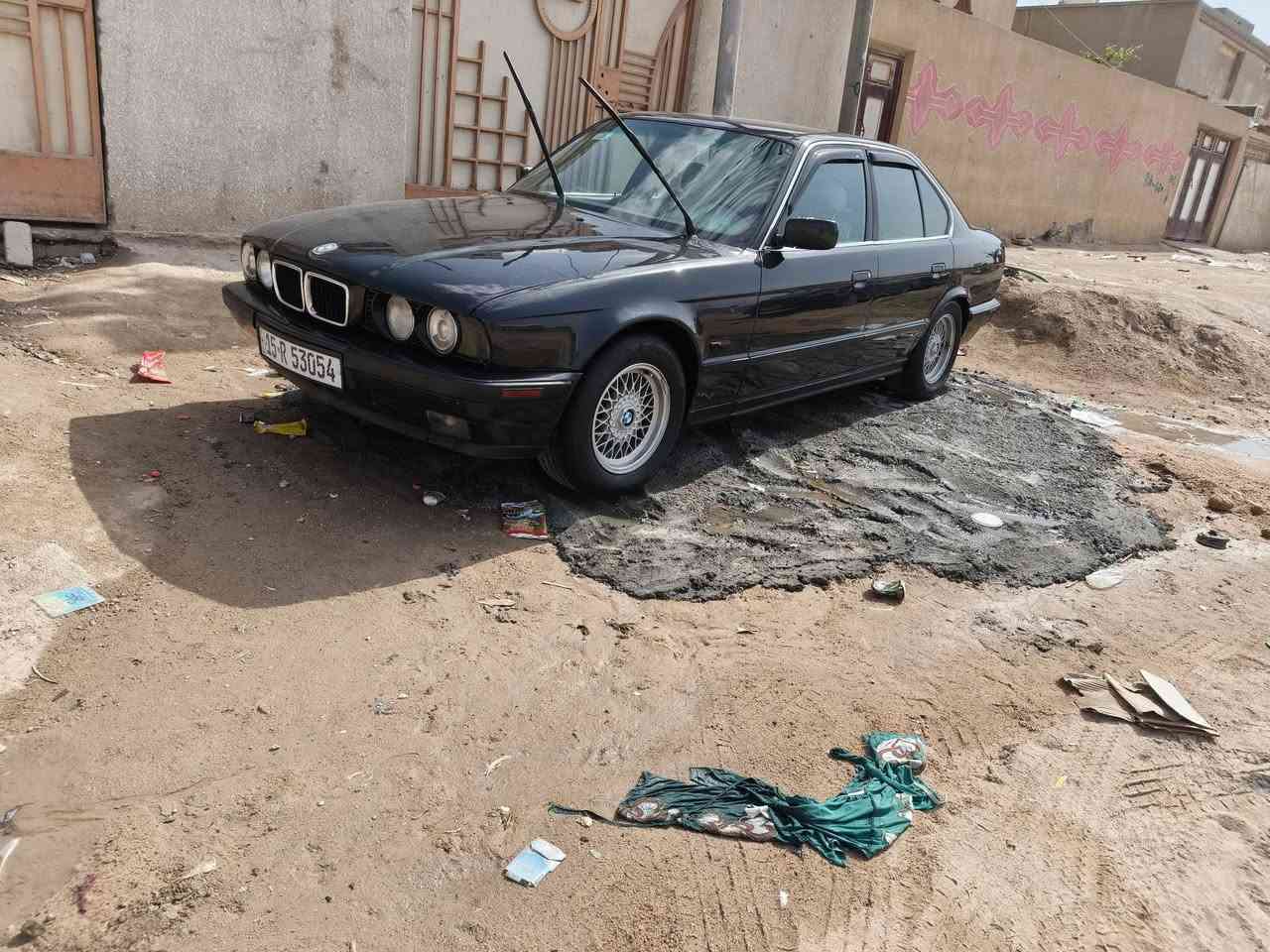 السلام عليكم بيئم للبيع حجم530مكينه8مسكر موديل 1195سياره فول كفاله مكينه كير ضربه معجون كص نقل كوله كفاله مصبوغه عام جماليه فتحه كهربائي داخل جلد عسلي تخم تاير تبريد قطعتين تدفئه كهربائيات كوله شغاله امشي 260ترايك من الفاو لزاخو شرط رقم انبار دولي سنويه 2030مشروع وطني مكان كوت سعر 66وكلشي اكو بسوك حته ولشراي يتصل وبخدمته ***********
