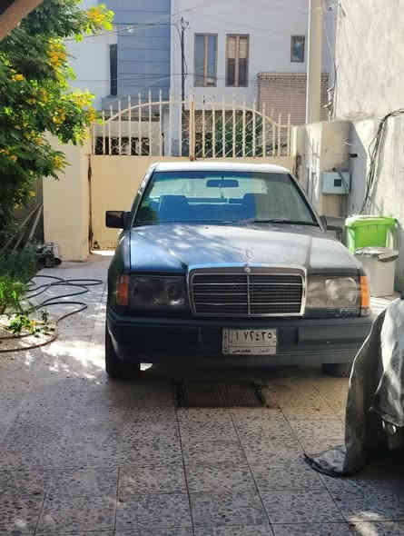 السلام عليكم 
مرسيدس دب E300
كير مكينه بلاد
رقم أنبار عنواني بغداد
بيه حادث بجم
بيه 3 قطع جراد
نضام ABS
تبريد
وساده الراس كهرباء
فتحه سقف
كير اوتو
وبعد بيه مواصفات
السعر 59 وبيه مجال
***********
