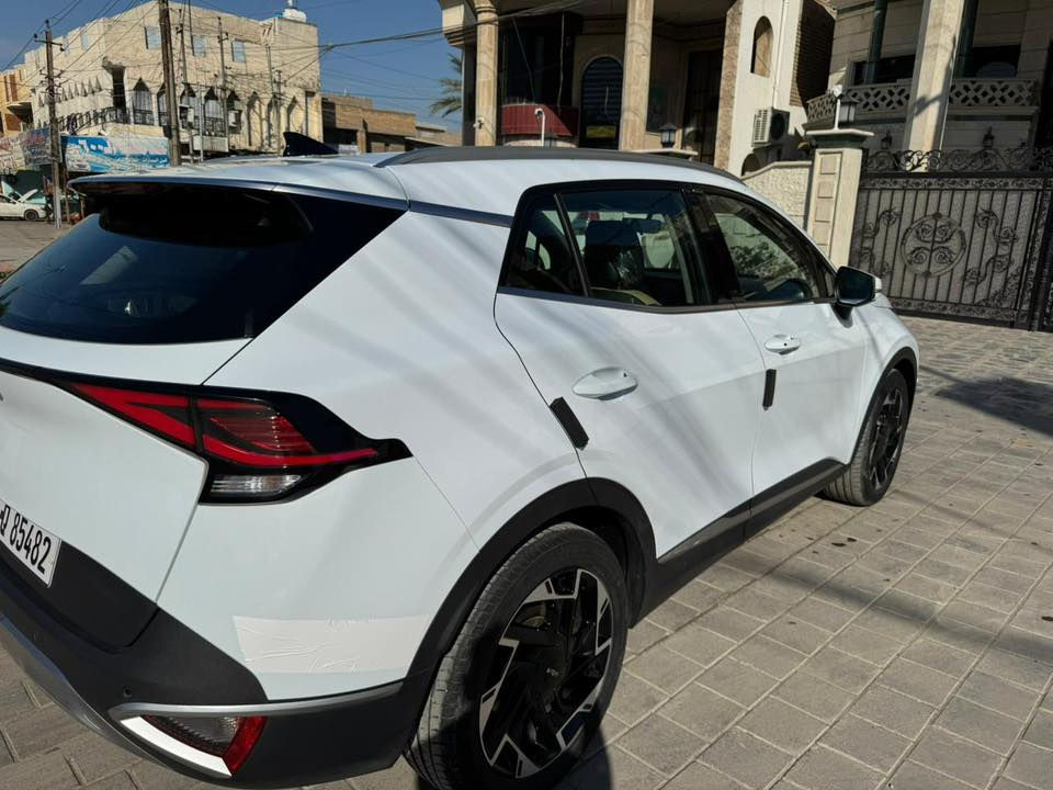 السلام عليكم سبورتج موديل ٢٠٢٤ رقم بغداد باسمي تحويل مباشر مواصفات كراسي كهرباء تدفئه كراسي وستيرن تبريد قطعتين تشغيل عن بعد ماشيه ١٢ الف جديده على وضع الشركه مكفوله من كلشي فقط بارد بسيط السونار مرفق مع الاعلان السعر ٢٣٢ ورقة مجال بسيط جدا للاستفسار *********** ابو مصطفى مكاني بغداد البنوك
