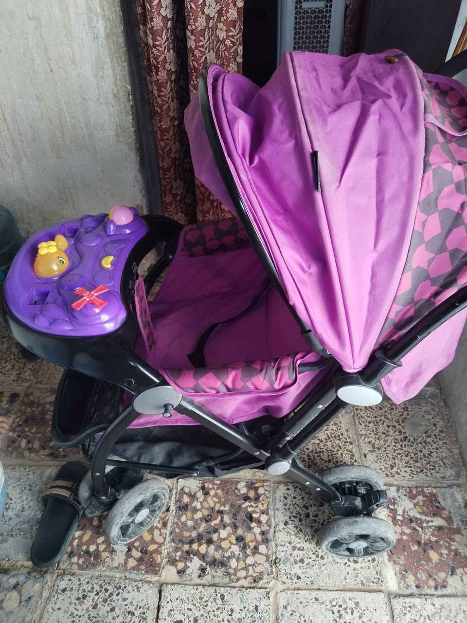 السلام عليكم
عندي عربانة للبيع


**إذا كنت صاحب هذا الإعلان وتريد حذفه لأي سبب، رجاءا أرسل رسالة إلى الدعم الفني**