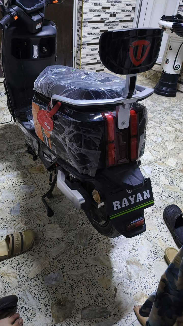 سلام عليكم  شباب دراجة ريان  وحش كون  لبيع دراجة نضيفة  وحلوة   بطاريات 🔋 جديدة  دراجة علهة جدية   صالهة.  شهرين عندي  دراجة جديدة  وسعر (مليون ) وبيهة مجال   لعنوان بغداد  بلديات  شارع مصرف رقم (***********)
