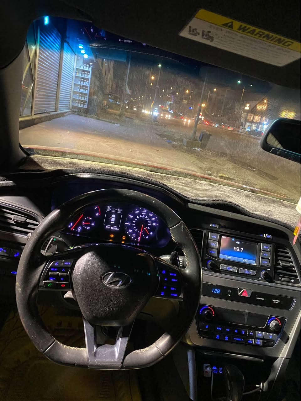 السلام عليكم للبيع سوناته مديل 2015 فئة السبورت مكينة 2000 تيربو صاروخ ماشالله سياره فول للخير معده الفتحة رادار امامي خلفي جانبي إشارة ترحيب عنده الاقتراب فتح الصندوق عده الاقتراب كشن سائق كهرباء وتأفئة حدادية امامي ومشط جدد وحداديه خلفي جديدة تخم تايرات جدد ادامه للمكينة كامله وحته فيت بم اصلي  سياره كلها جاهزه كلشي مناقصه انشالله  مكاني حله رقمي *********** سعر ب١١٠ وبيها مجال بسيط حلة, بابل
