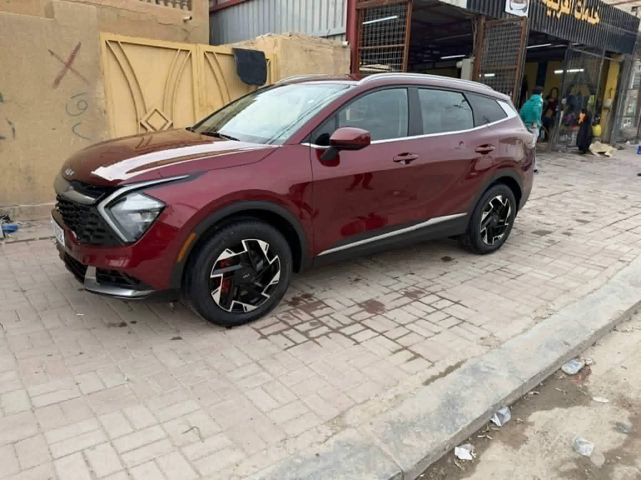 KIA SPORTAGE LX 2023
( رقـم بـغـداد بـأسـمـي )
• الـمـواصـفـات •
• رادار امـامـي 
•  مـانـع اصـطـدام
• حـسـاسـات خـلـفـيـة
• كـامـرة خـلـفـيـة
• شـاشـة تـدعـم كـار بـلـي 
• سـايـد ابـريـك بـصـمـة 
• ثـلاث أنـظـمـة قـيـادة ( سـبـورت - نـورمـل - سـمـارت )
• قـيـادة ذاتـيـة 
• نـظـام مـنـحـدرات 
• مـثبـت سـرعـة
•  تـحـديـد مـسـار
لــون الـسـيـارة : احـمــر 🔴
رقــم الـشــاصــي : KNDPUCAF4P7144028
حـادث الـسـيـارة : ( كـمـا مـوضـح بـالـصـور ) فـقـط الـدعـامـيـة 
مـلاحـظـة : الـسـيـارة بــدون صـبـغ 
الـسـيـارة وارد امـريـكـي
لــلــتـــواصـــل والاســتـــفــسـار
لـلـمراسـلـة : ***********
للاتـــصـال : *********** 
ــــــــــــــــــــــــــــــــــــــــــــــــــــــــــــــ
مـوقـع الـسـيـارة : الـفـلـوجـة 📍
