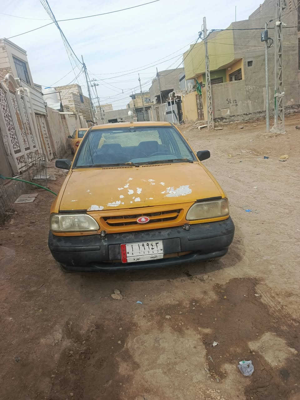 السلام عليكم موديل 2012 مكينه كير حداديه تبريد شغال عوزه غاز عوزه شويه ترتيبات رقم نجف  راعيها ما ندله
مكان الديوانيه ***********السعر15
