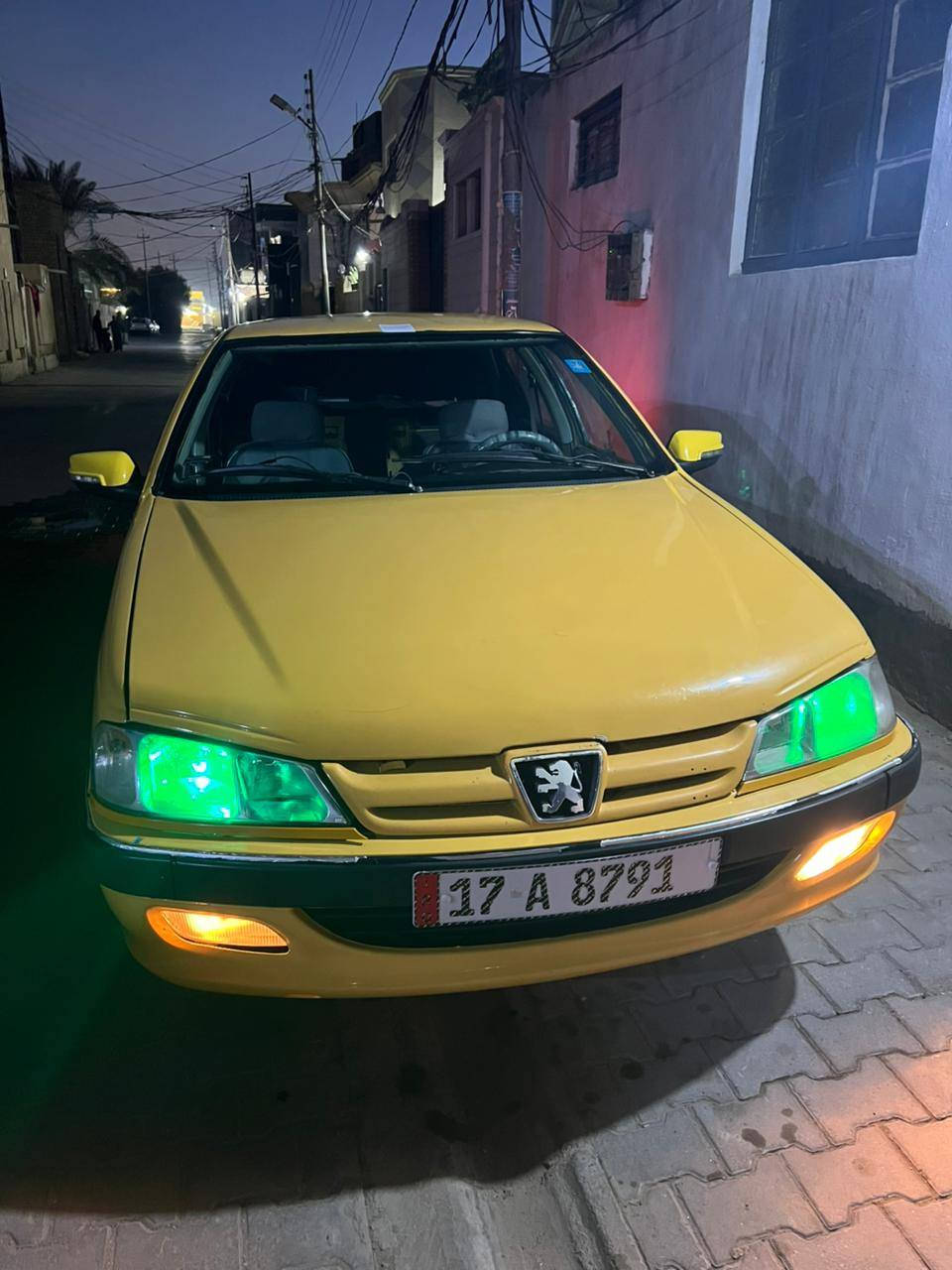 سلام عليكم 
بيجو بارص 2010 سياره كلش جاهزه محرك وكير عل شرط تبريد ثلج تخم تايم وتخم ويل جدد توني شادهن حداديه جديده سياره كلش نضيفه ما متعوبه رقمها مثنى بأسمي مداور ثاني يوم سعرها 35وبيها مجال مكانها بلرميثه رقم تليفون ***********غير متواجد ع الفيس
