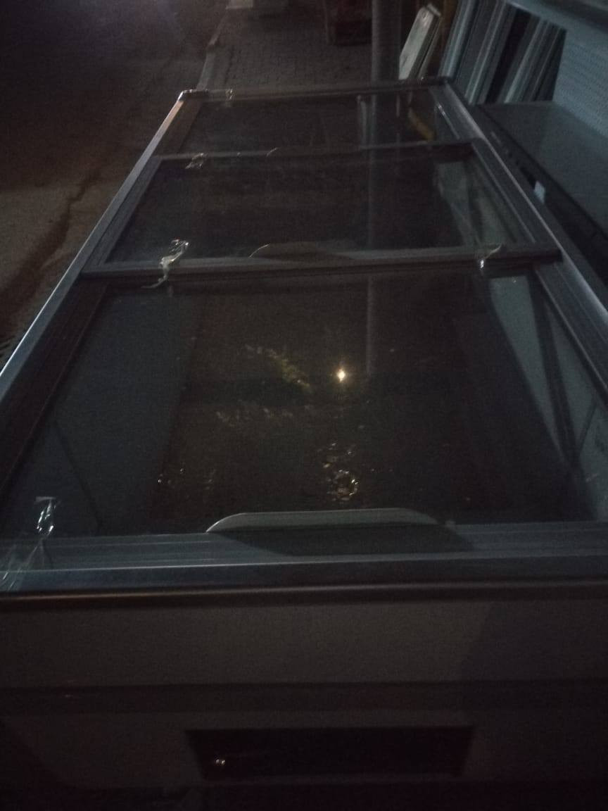 البيع الشراي يتصل 
طول مترين 30 
العرض متر 5
***********
***********
العنوان واسط
