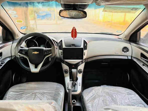 شوفرليت كروز 2017 وارد خليجي شرط بدون اي نقص محرك 18المرغوب جاهزه من كلشي شرط انطيك تراي للبصره .رقم اربيل الجديد باسمي جاهزه كبل تحول باسمك .مكفوله من الحادث شرط الفحص .بيها كم قطعه صبغ سبب الجراد اني ابيع حزام سعر 75 مجال عنوان اربيل 
***********
***********
***********
شوفرليت كروز 2017 زور خاوين يه ك دينار مه صروفي نيا بناو خومه هه مو شتي نوا جه ند بارجه بوياغي هه يه من به حيزان ده فروشم .به شه رت بى ليدران سعرى 75ومجال شوين هه ولير أربيل
