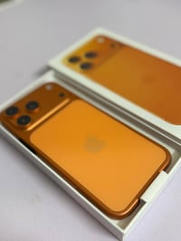 موبايل ايفون 17 برو ماكس صيني  متوفر ب 3 الوان الأبيض و البرتقالي والن...