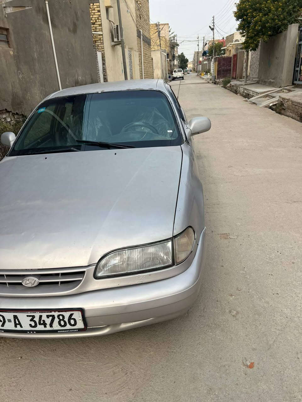 سوناتا2 موديل 94 السنويه 2030 شرط التحول تخم داير جديد السياره احله من الصور بيها تنقيص دهن تبريد عاطل الفان شغال وبيها كبريسر شغال  السعر 35 وبيها مجال اني مكلف بل نشر هاذه رقم صاحب الصياره بسمه/*********** مكان السياره الناصريه الرفاعي مكينه مفتوح كير عادي
