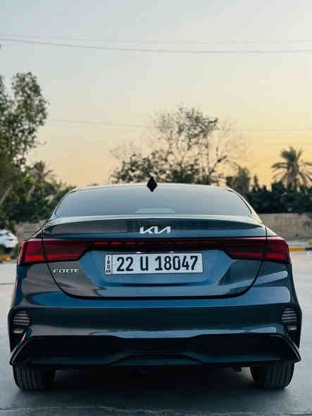 يالله
السلام عليكم 
كيا فورتي 2024 رقم اربيل بأسم شركة وكالة او تحويل مضمون 
مواصفات : مكينة 2000 دوش / شاشة كبيرة / كامرة دوارة / رادار تعديل مسار / اوتو بريك / رادار جانبي / مود درايف / تحكم ستيرن / كروس سرعة / ويل كب / مانع انزلاق / بلوتوث / اواكس / USB 
حادثها بابتين فقط بدون دواخل
مكاني بغداد . ساحة عدن 
السعر 160$ وبيها مجال بسيط
للتواصل والاستفسار : ***********
