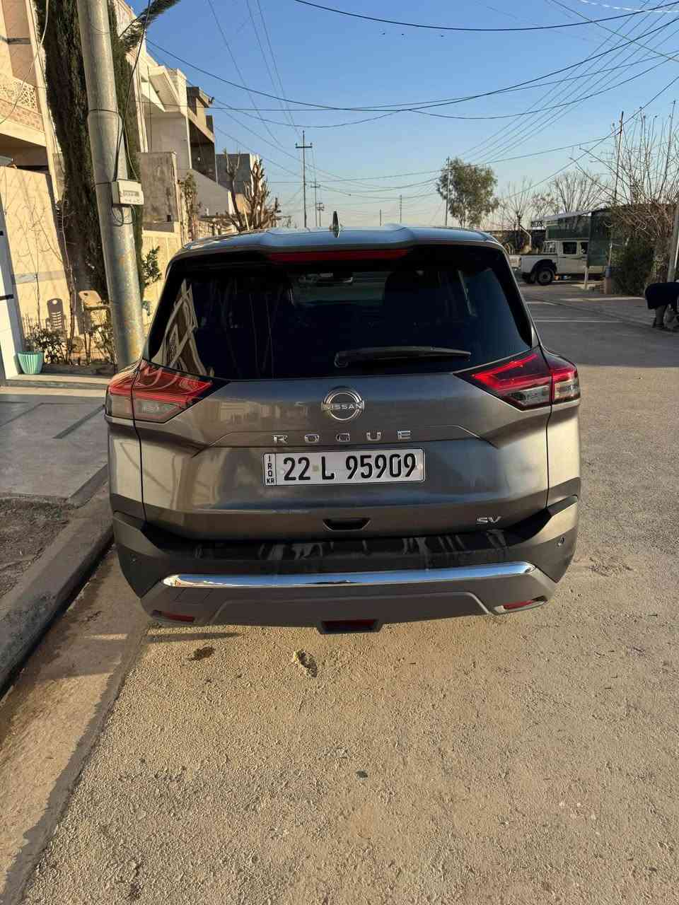 نيسان روگ٢٠٢٢
مواصفات sv
بێ ارباگ تەنها جێ رەقەمی پشتەوەی سبغە بی ژورێ
باقی هەمووی بەشەرت
رەقەم شانسی م دنایە
شوێن هەولیر
*********** أربيل, العراق
