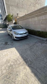 كيا ريو ١٦  ماشيه ٥٣ مكفول محرك كير  بدون صبغ فقط بارد رقم الهاتف ٠٧٨٣...