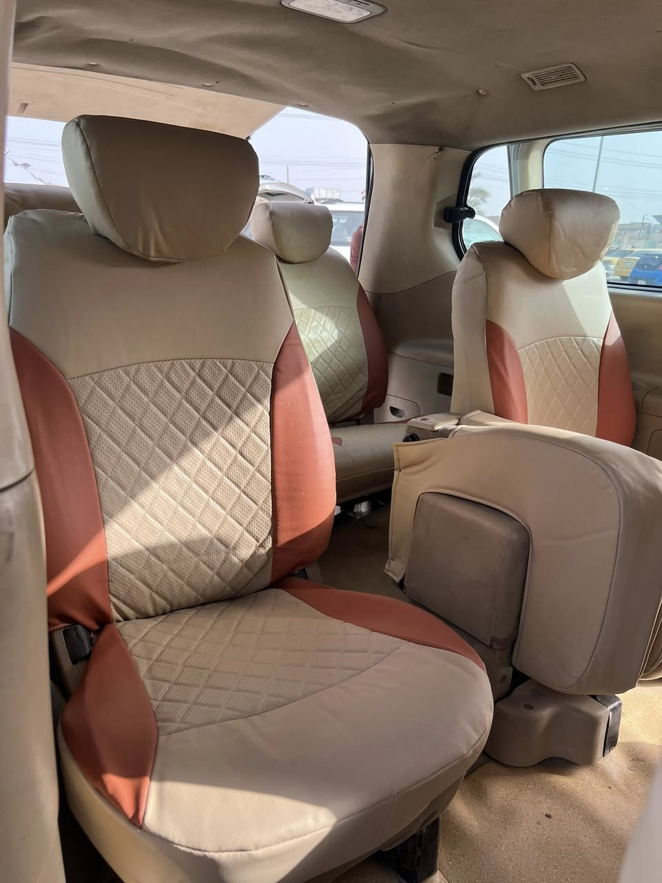 السلام عليكم يوجد دوشمة ستاركس جلد  موديل من 8)20 سعره 100 يوجد توصيل جميع المحافظات *********** 
@إشارة
