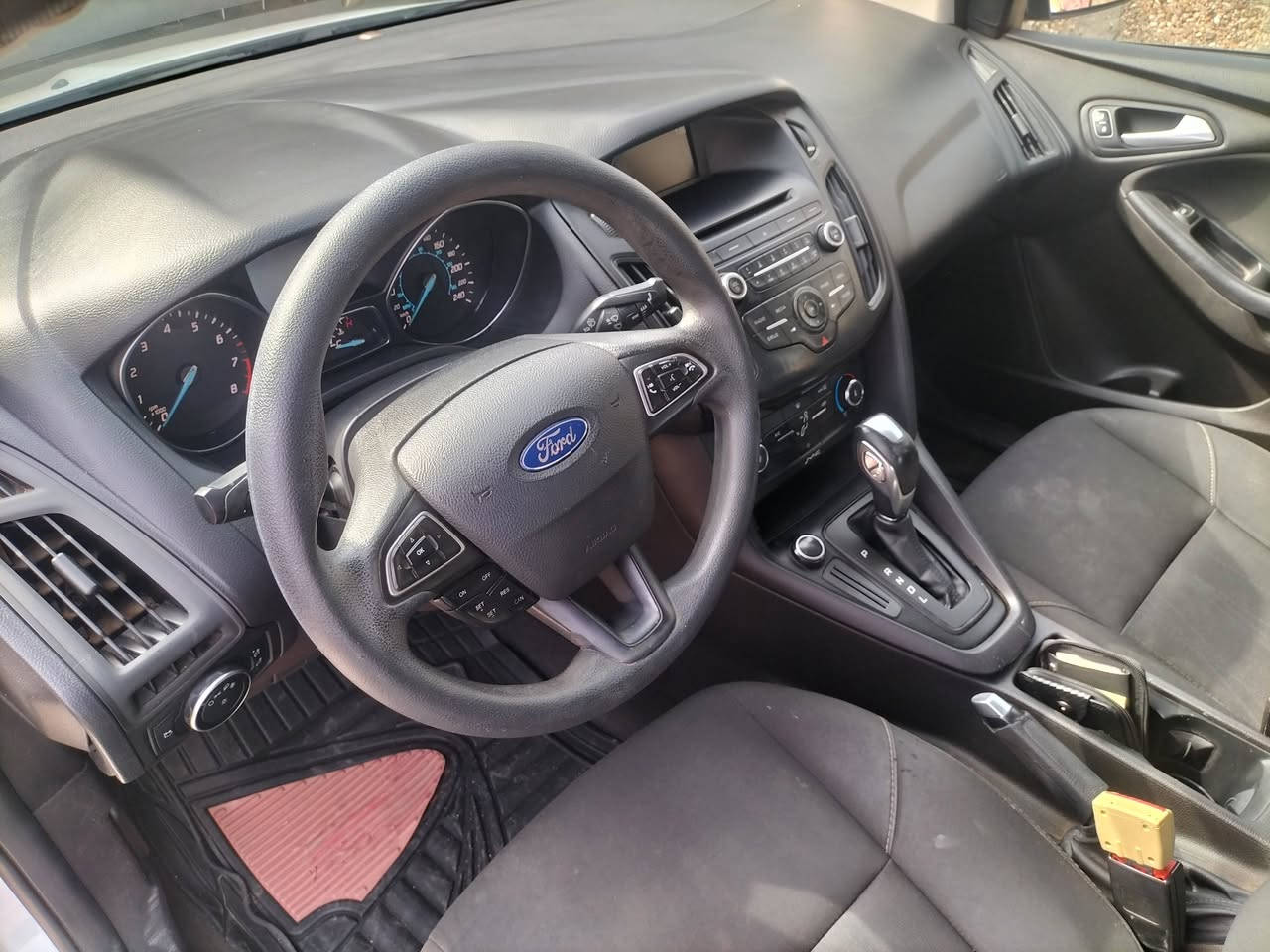 مراوس تكسي فورت فوكس 2016سعر83،،،،،،،***********
