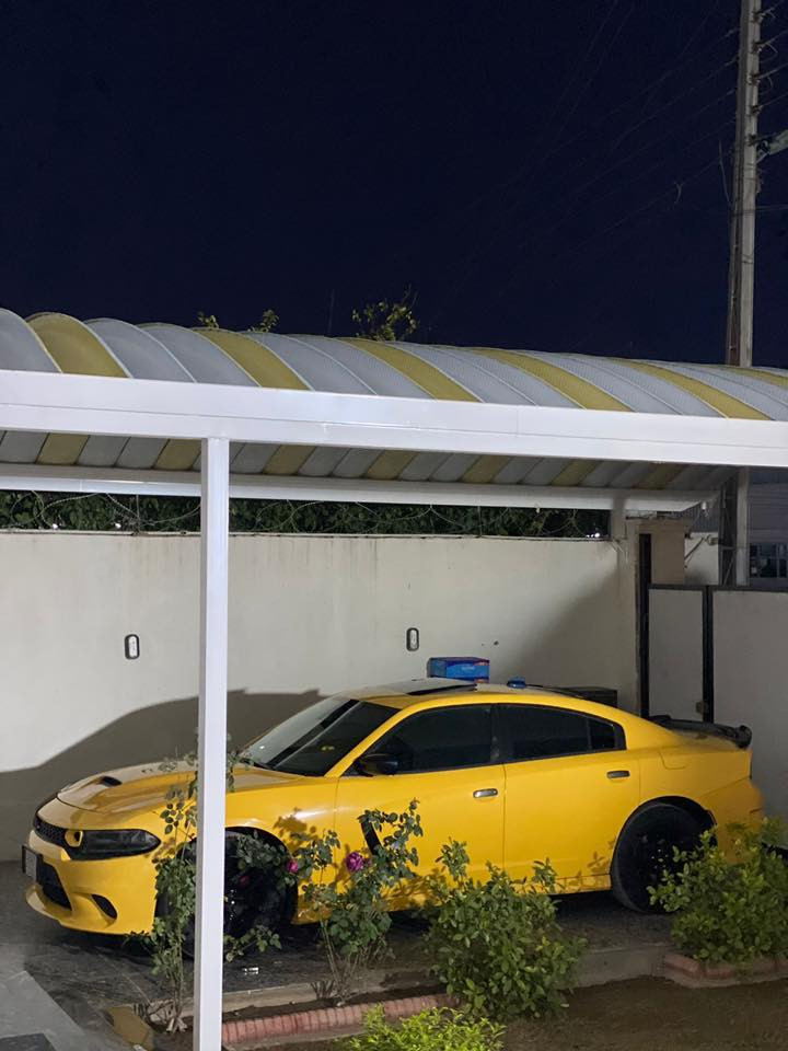 حبايب سيارة Gt للبيع موديل 21 اصل اصل (تقرير سرقة)مكينه.كير.اكسل.حداديه كله جديد شاد.تخم تاير جديد. خط سياره موصل بغداد . رقم بغداد مشروع وطني 
مواصفاتها. 
فتحة سقف. كشنات خزن.تدفئة تبريد كشنات اماميه خلفيه. استيرن تدفئة.كشنات جلد بلادي.ارضية سيارة مدرشمة اسود جلد. لايت زنون عالي ناصي. 
رقم الهاتف: ‭+964 780 827 6398‬
سعر 200$ وبي مجال قليل لطيبين.


**إذا كنت صاحب هذا الإعلان وتريد حذفه لأي سبب، رجاءا أرسل رسالة إلى الدعم الفني**