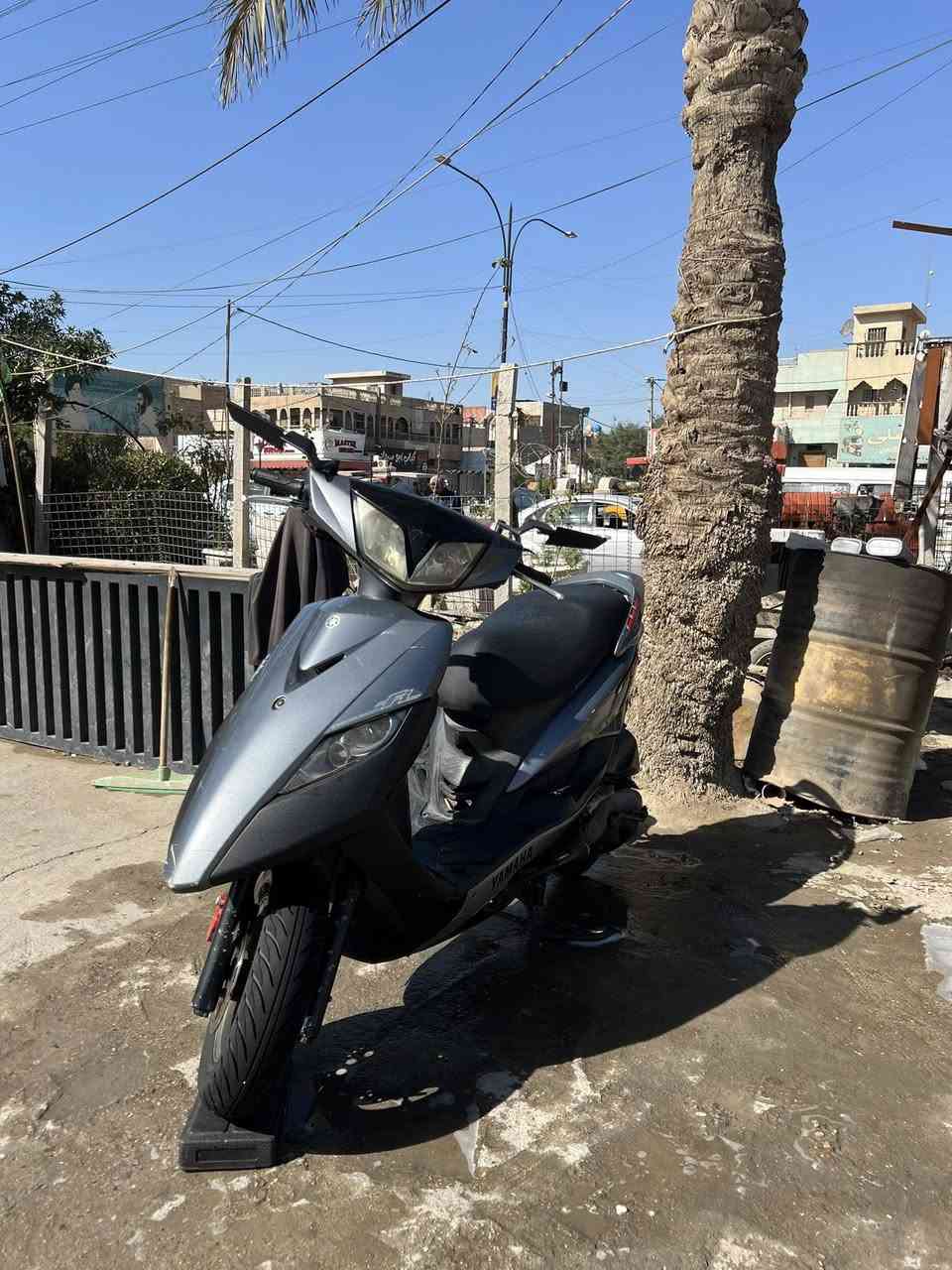 سلام عليكم شباب
دراجة ثعلب صالهة شهرين من مازلة من الرمبة وكالة اي نقص ما بيهة من التاير لتاير كلشي شغال بيهة 
مكاني غزالية 
متواجد فيس ورصيد 
الرقم ***********🤑✌️
السعر 750
