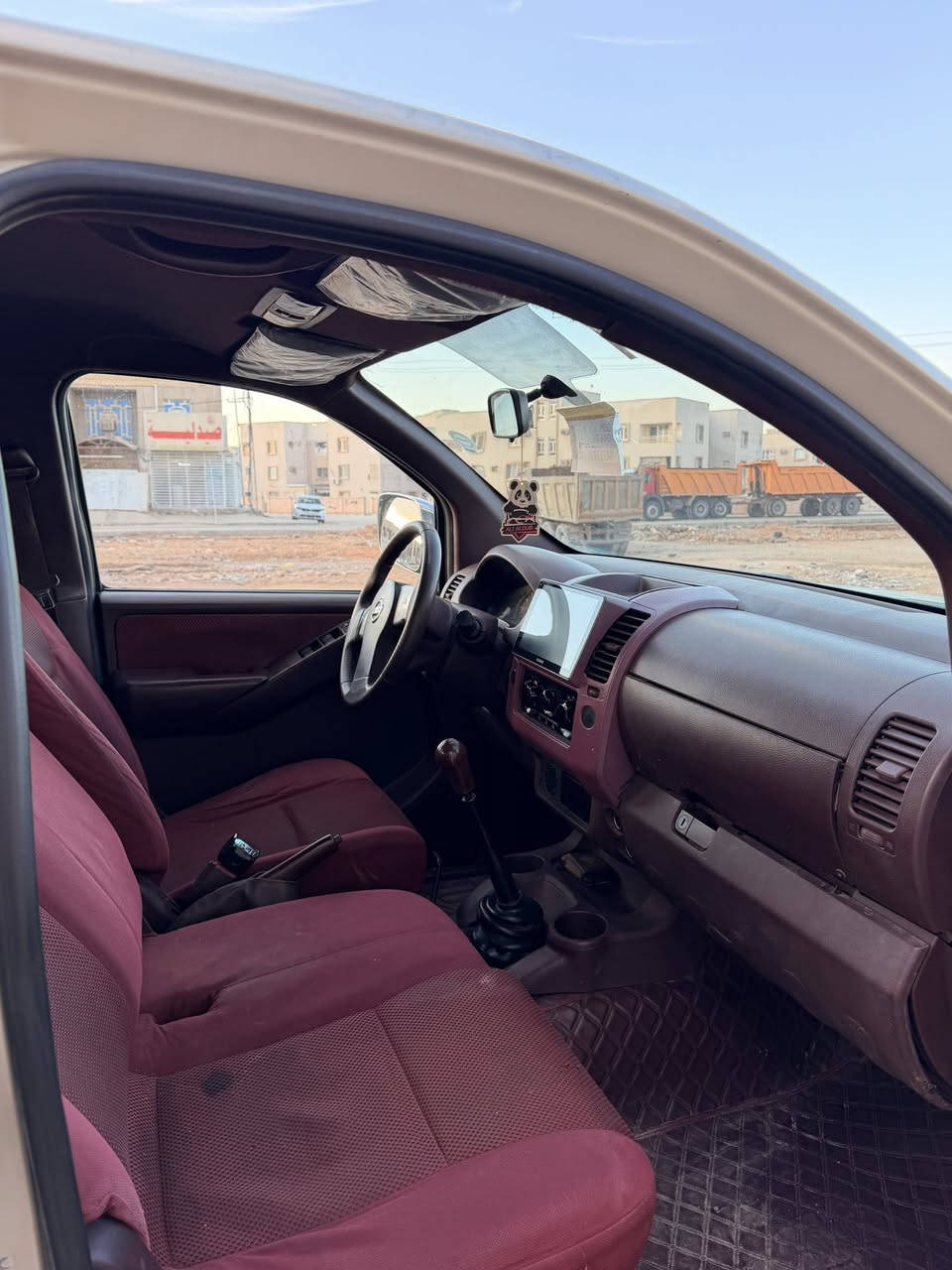 سلام عليكم نيفارة موديل 2008                                  سيارة ستونا جفتناها سيارة جديدة ستوها طلعت من صناعي منفوضه من طول لطول حديدة مكينه كير سيارة معايزة برغي ترايك وين متريد وبيها دحجه موضحلك ياها بل صور سعر 78 وبيها مجال                                       للبيع ***********
