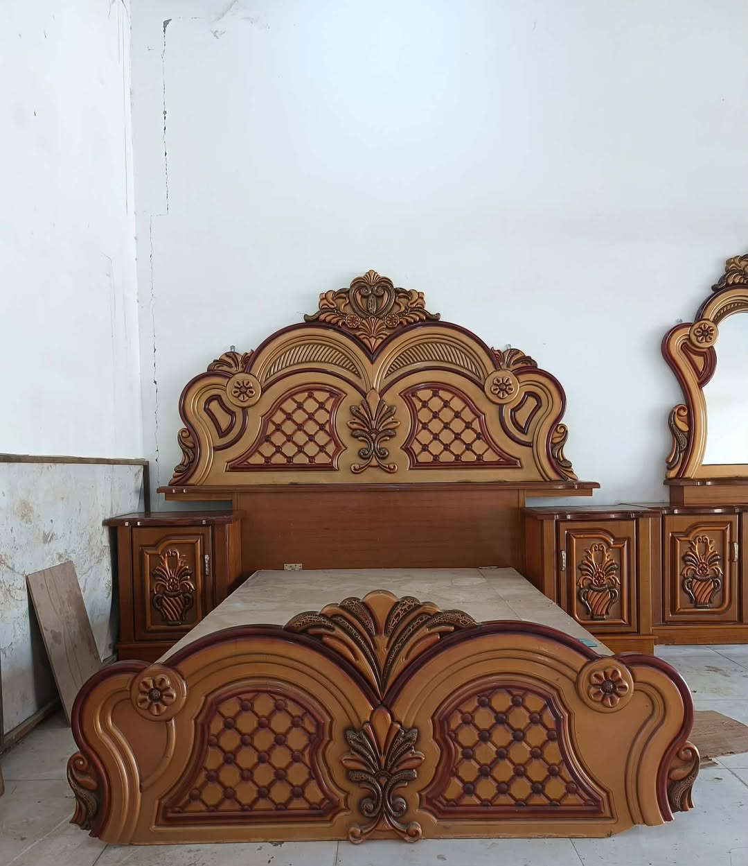 سعر ٦٥٠غراف نضيفه الجريده يتصل ***********
