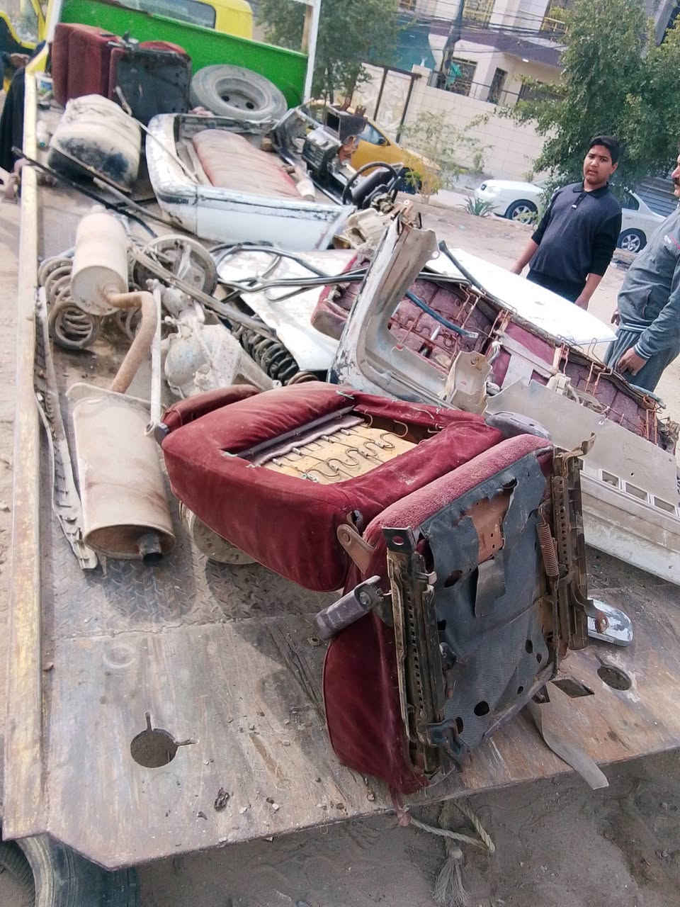 سلام عليكم تم تفصيخ سوبر سيدان مكان كربلاء رقم الهاتف ***********/***********
