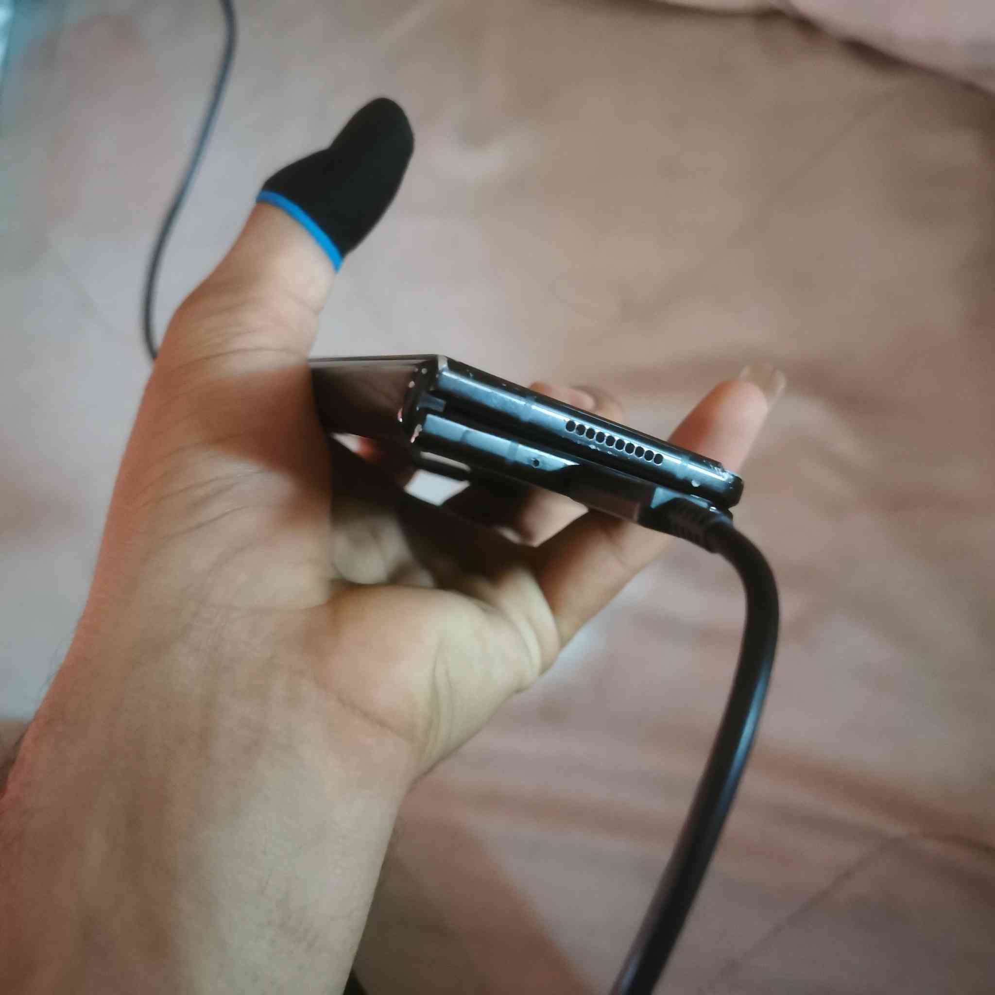 جهاز البيع ذاكراه 256 وال داخليه 12 اسم جهاز Galaxy Z Fold3 5G
معالج سناب دراكون شاشه ال ايباد طافيه عوزها تبديل وشاشه ثانيه مابيها شي تكدر تستعملها طبيعي كامرات جهاز يخبلن صوت ستيكرات اله تعوج شحن يدعم سريع 67 واط سعره 230 وبي مجال ويرهم مراوس


**إذا كنت صاحب هذا الإعلان وتريد حذفه لأي سبب، رجاءا أرسل رسالة إلى الدعم الفني**