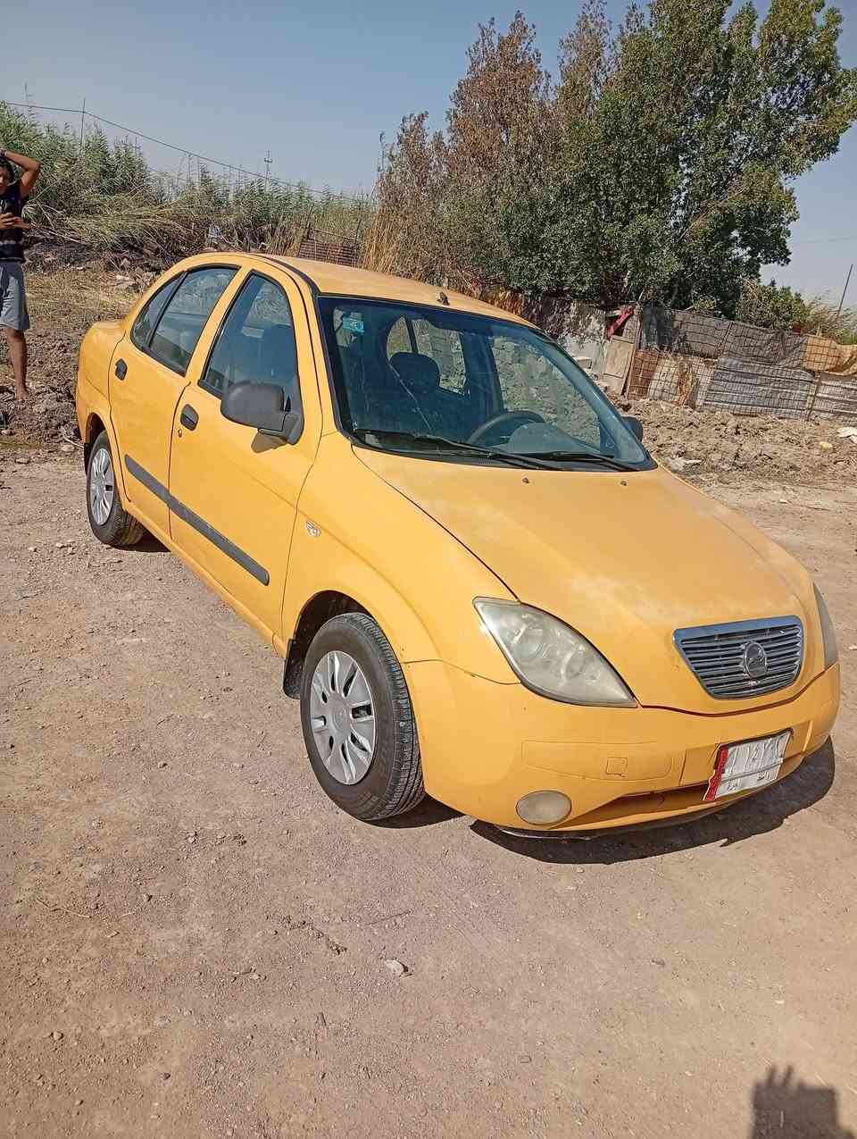 طيبه البيع موديل 2015جديد مكفولة تخم تاير و محرك وحداديه جديد مكفول سياره مكفوله رايده 40 وبيها مجال ***********//////***********
