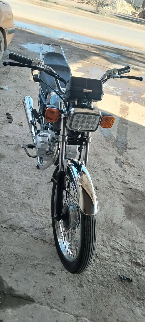 سلام عليكم ماطور جاهز كله شغال  ((كلك كلك كلك )) سعر 450 وبيه مجال


**إذا كنت صاحب هذا الإعلان وتريد حذفه لأي سبب، رجاءا أرسل رسالة إلى الدعم الفني**