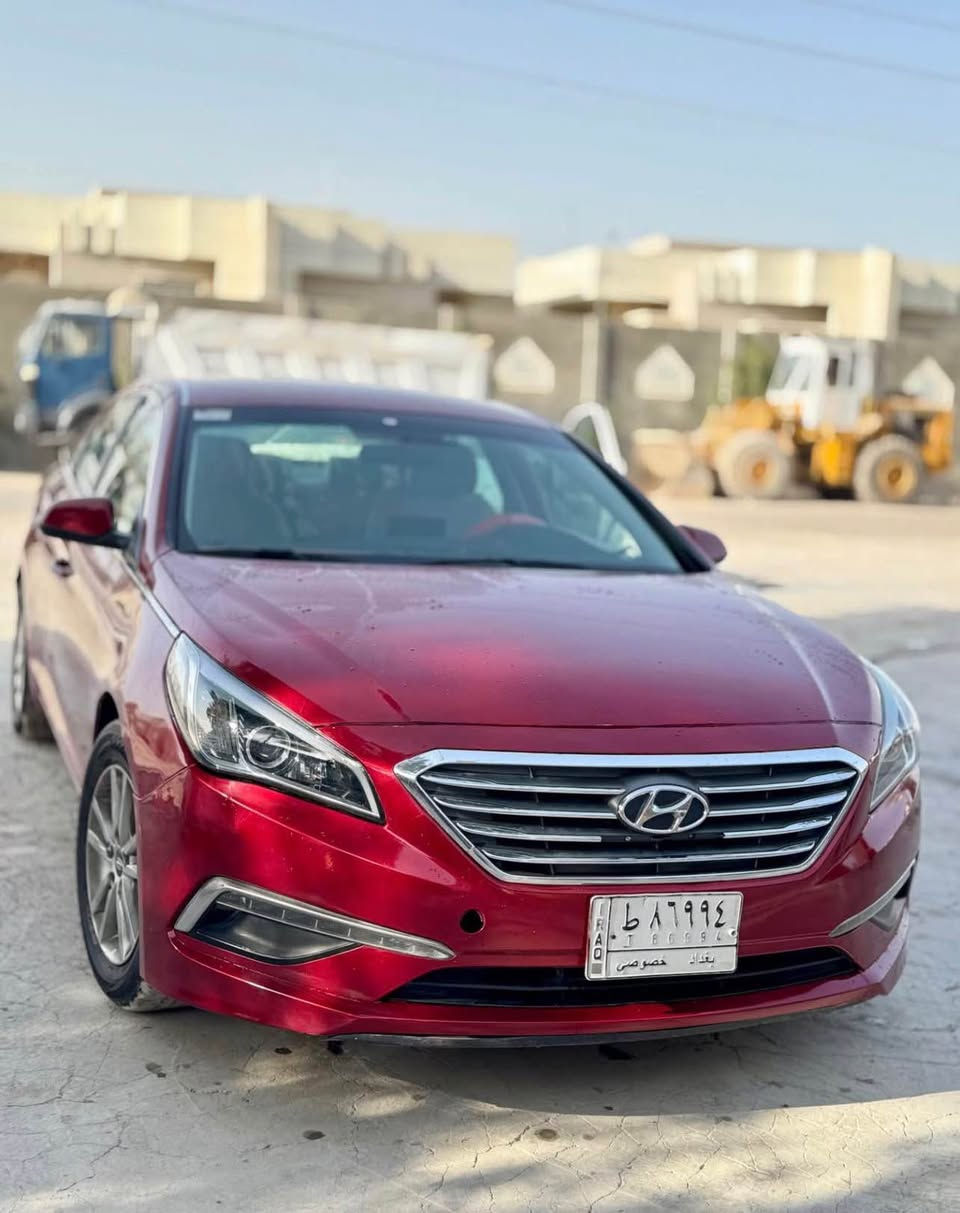 سوناتا 2015 رقم بغداد  مكينة وكير وحدادية وتبريد جاهزات بيها 3 قطع صبغ بدون دواخل شرط السعر 106 وبيها مجال *********** النجف, العراق
